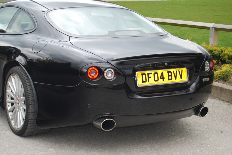 Jaguar Xkr 1998 2006 Body Kit By Grantley Design Bumpers Vents Side Skirtsjaguar Xk Body Kit 7118