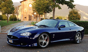 Jaguar body styling XK8 kit in Italy