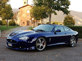 Jaguar body styling XK8 kit in Italy